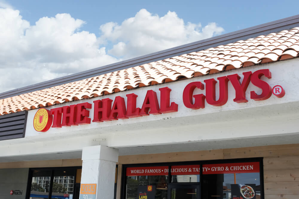 Halal Guys Close in Chicago Amid Legal Dispute - Cool ...
