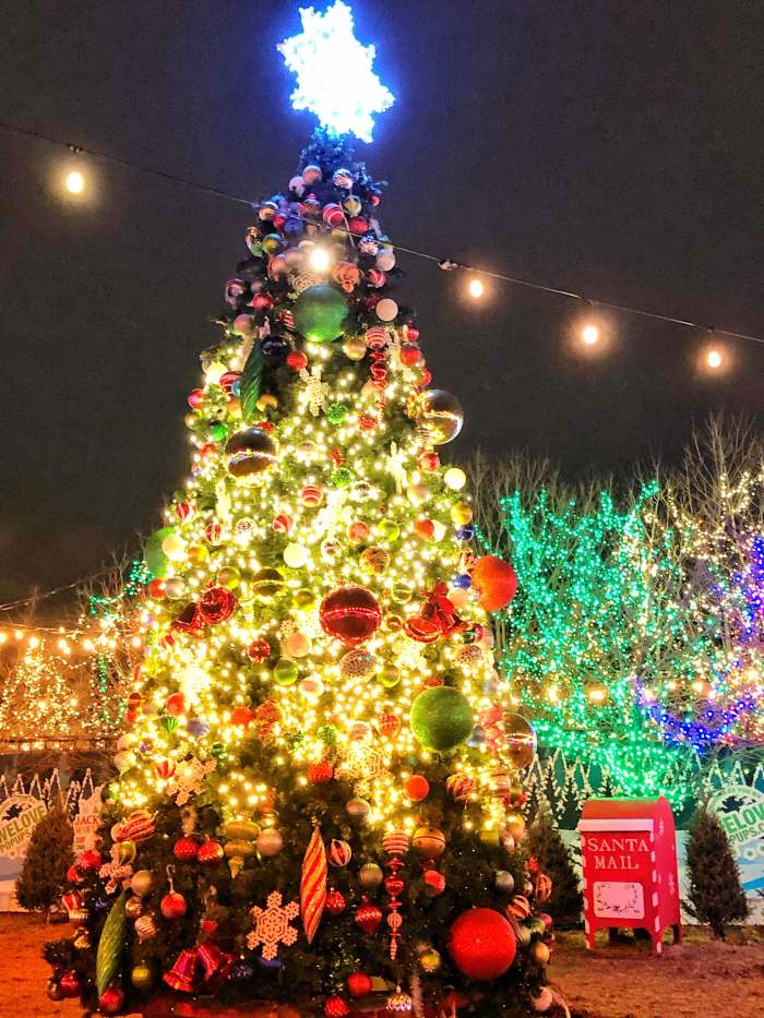 Jack Frost Winter Village Chicago Christmas tree