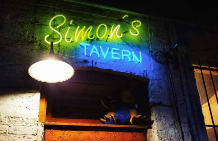 Simon’s Tavern Holiday Glogg