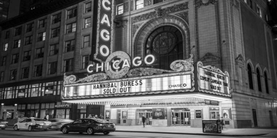 Chicago Theater Sign