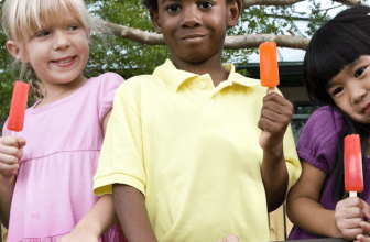 Best Daycares in Hollywood Park