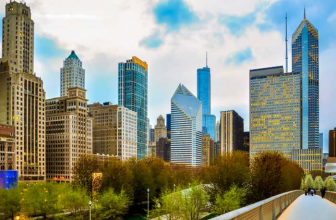 More than one-third of Paycheck Protection Program Money Went to Big Companies in Illinois