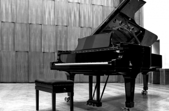 Top 6 Best Piano Benches in 2024 (In-Depth Buying Guide)