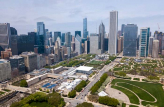 Sundays on State Closes Chicago’s Iconic Street on Two Dates This Summer