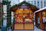 Christkindlmarket Chicago 2022 Brings German Style Vendors to Daley Plaza and Wrigleyville