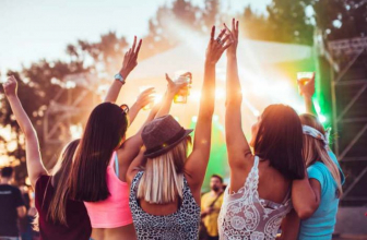 Chicago Festivals Not to Miss This Summer. And Yes, September Ones Also Qualify!