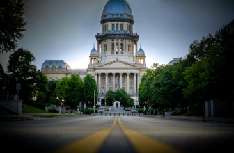 Illinois Sports Betting Market Takes A Dive In July