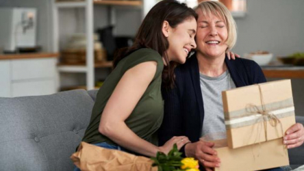 How to Pick the Best Activity to Celebrate Mother’s Day in Chicago This Year