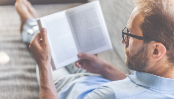 Top 14 Marketing Books Every Marketer Should Read in 2024